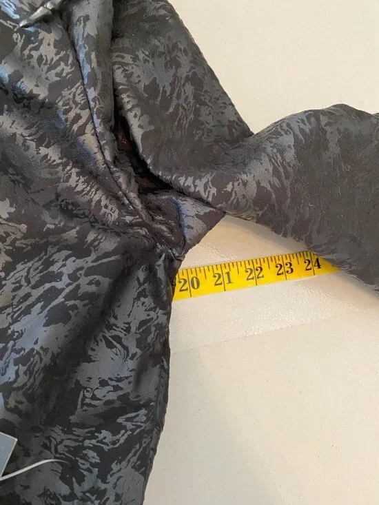 Spirit Halloween Black Costume Coat w/ Hood Skeleton Royalty Chains Bones Large - Picture 11 of 13